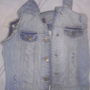 Jean Vest